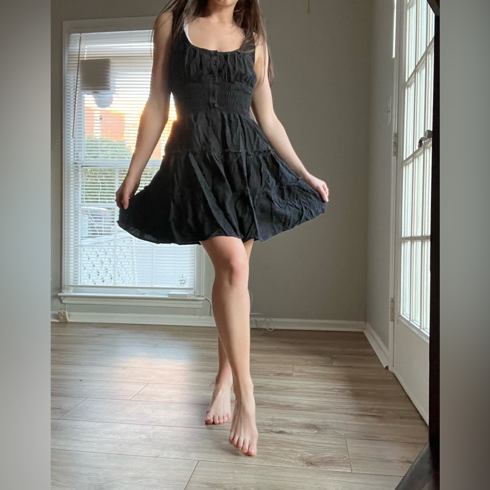 Lucy’s Tiered Linen Dress